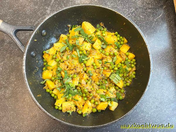 Kartoffel-Erbsen-Curry II