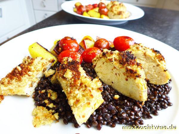 Maispoulardenbrust mit Haselnuss-Lavendel-Kruste,Lins ...