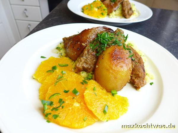 Enten-Tajine mit karamellisierten Birnen und Orangensalat