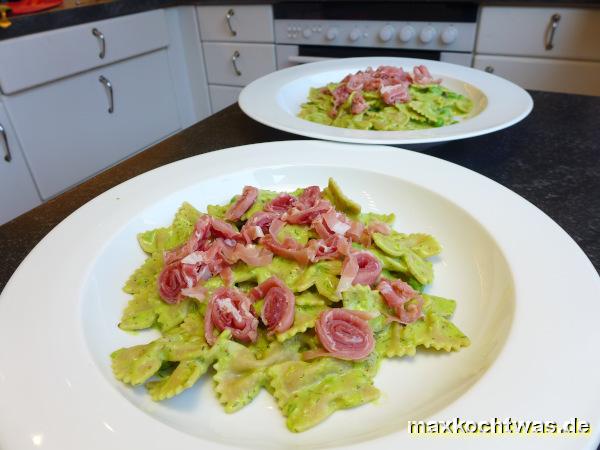 Farfalle mit Grüner Sauce