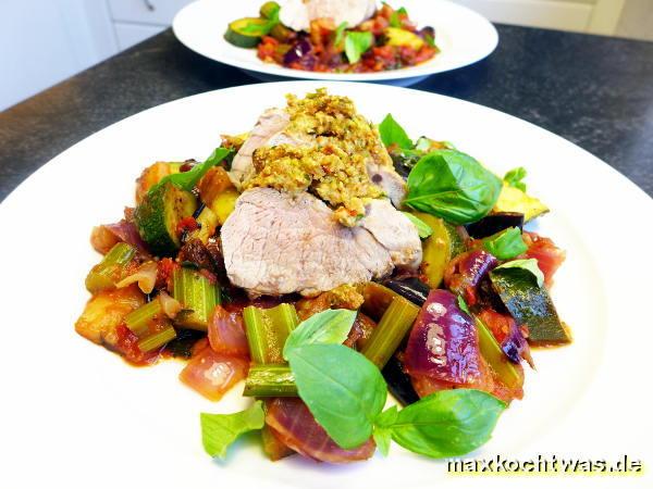 Schweinefilet mit Olivenhaube und Caponata