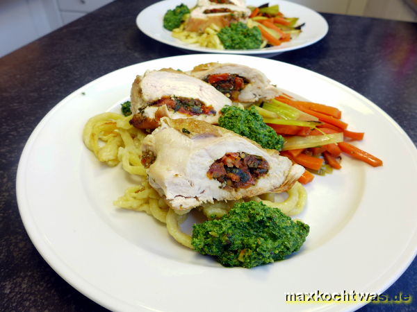 Gefüllte Hähnchenbrust mit Bärlauch-Pesto