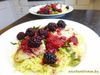 Kabeljau mit roten Beeren