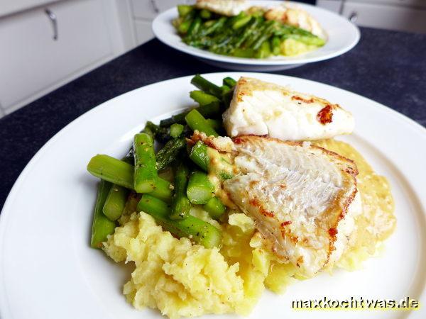 Kabeljau mit Kartoffelpüree und Grünem Spargel