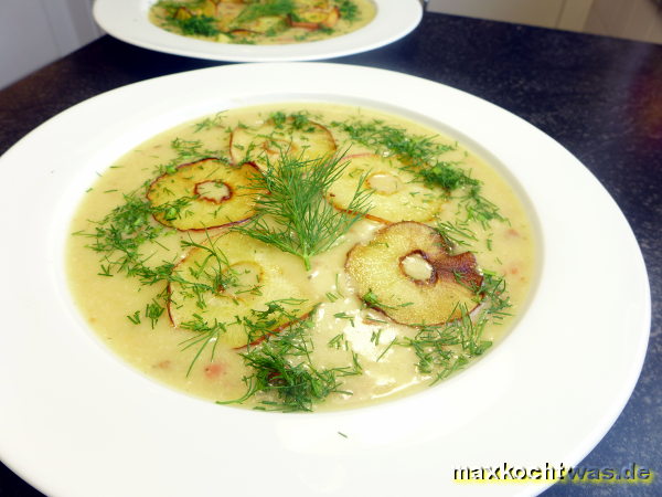 Kartoffelsuppe mit Krabben