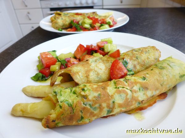 Kräutercrepes mit Spargel