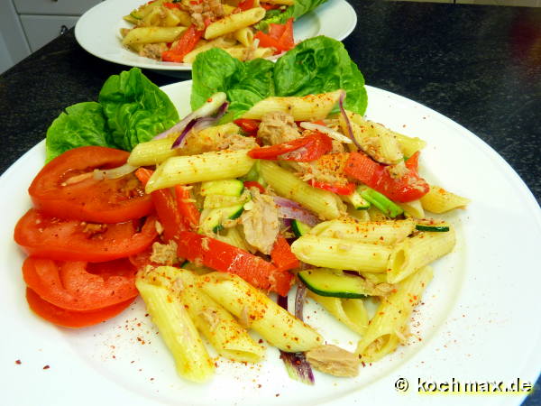 Nudelsalat mit Tunfisch