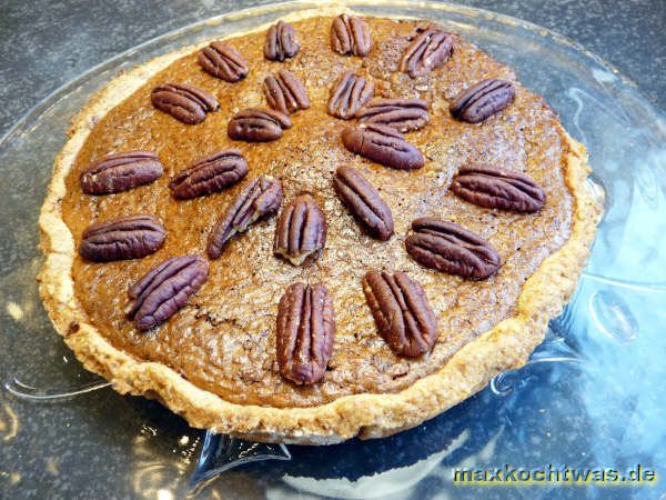 Nuss-Tarte mit Honig & Zimt