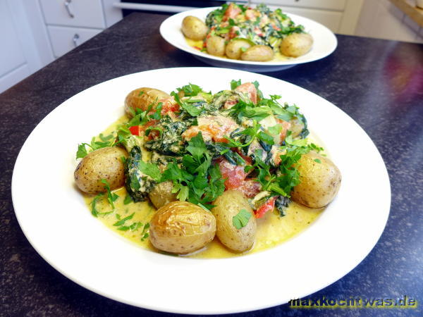 Pellkartoffeln mit dicker Gemüsesauce - Ein schnelles Gericht, das auch ordentlich schmeckt!