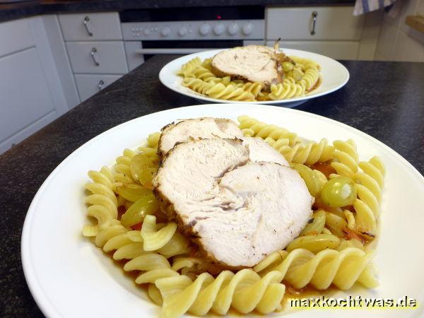 Putensauerbraten mit Weintrauben