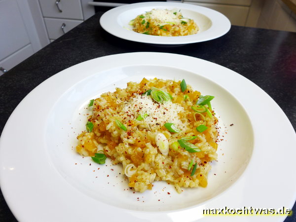 Steckrübenrisotto mit Parmesan