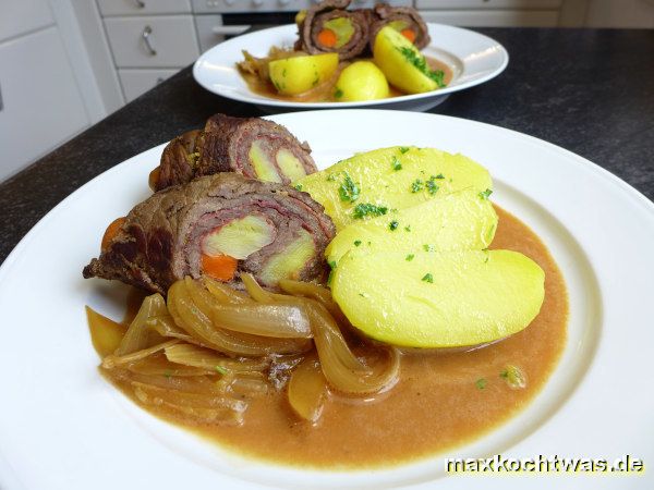 Rouladen mit Gemüsefüllung