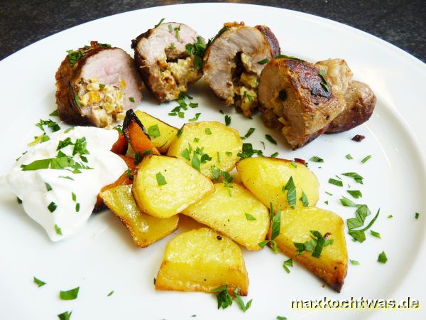 Schweinerouladen mit Gemüsefüllung