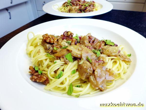 Spaghetti mit Birnen-Walnuss-Sauce