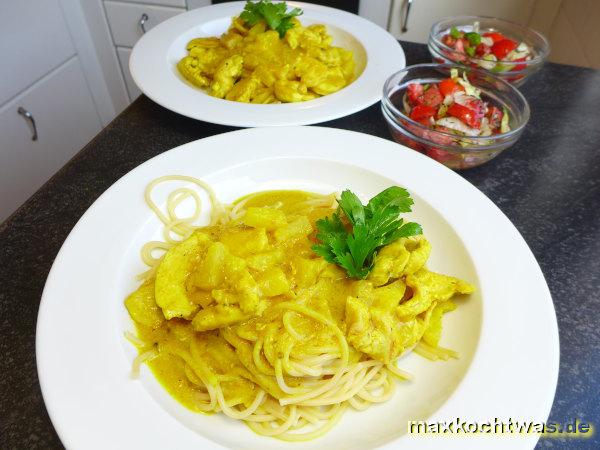 maxkochtwas - Bunte Spaghetti mit Putenbrust und Curry-Ananas-Sauce