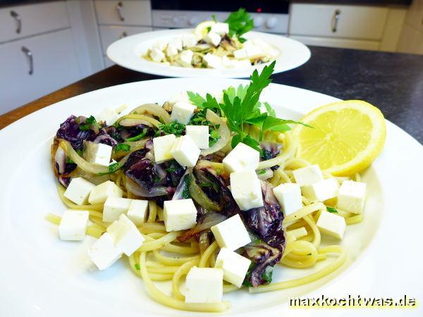 Spaghetti mit Radicchio und Feta