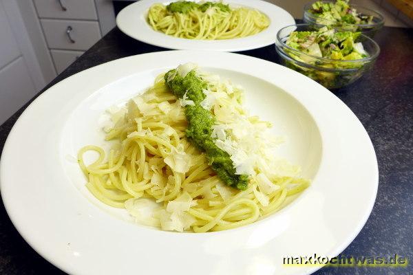 Spaghettini mit Zitronen-Minzpesto