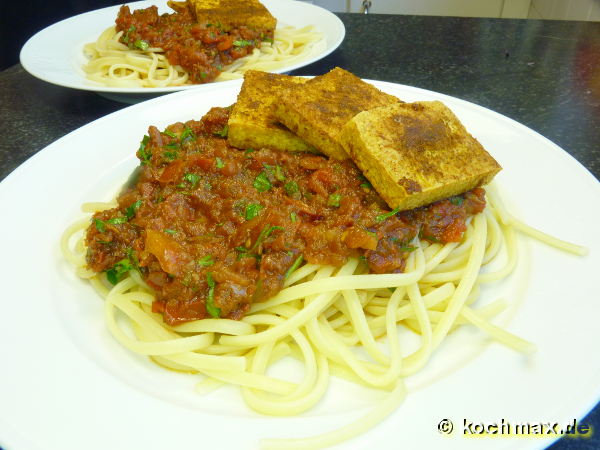 Gebackener Tofu mit Tomaten-Relish