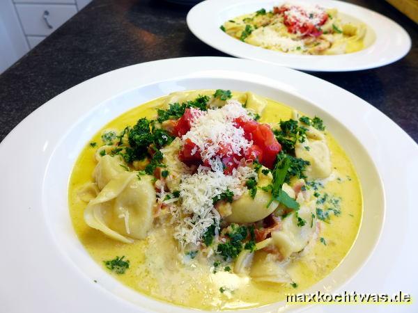 Tortellini in Schinkensahne